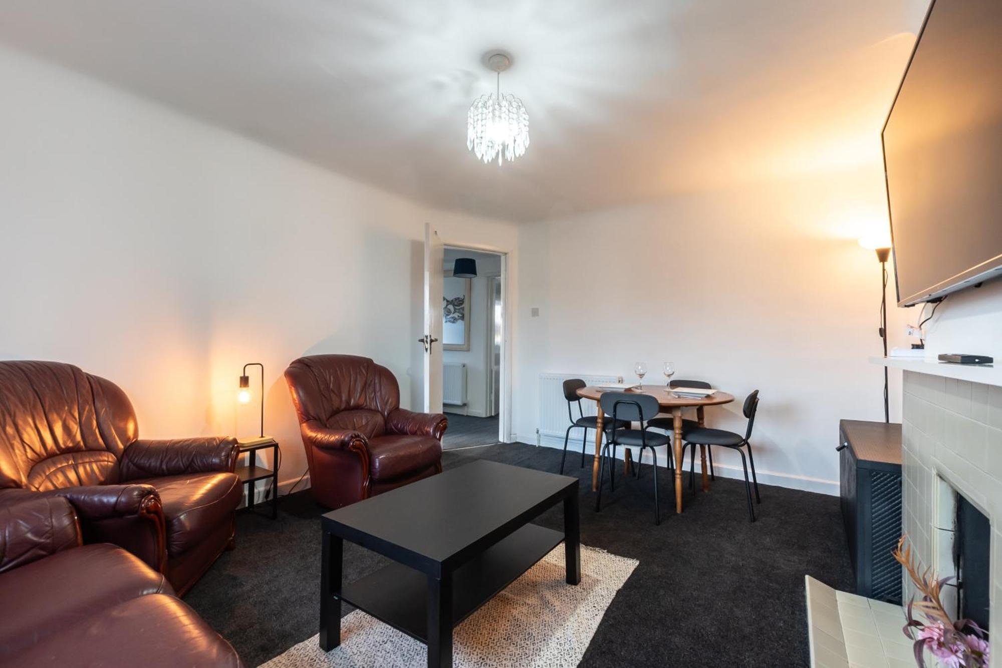 Modern Flat In Southampton, Sleeps 5, Free Off-road Parking, Close To Hospital, Cruise Terminal And Centre, Great For Contractors, Friends & Families Appartement